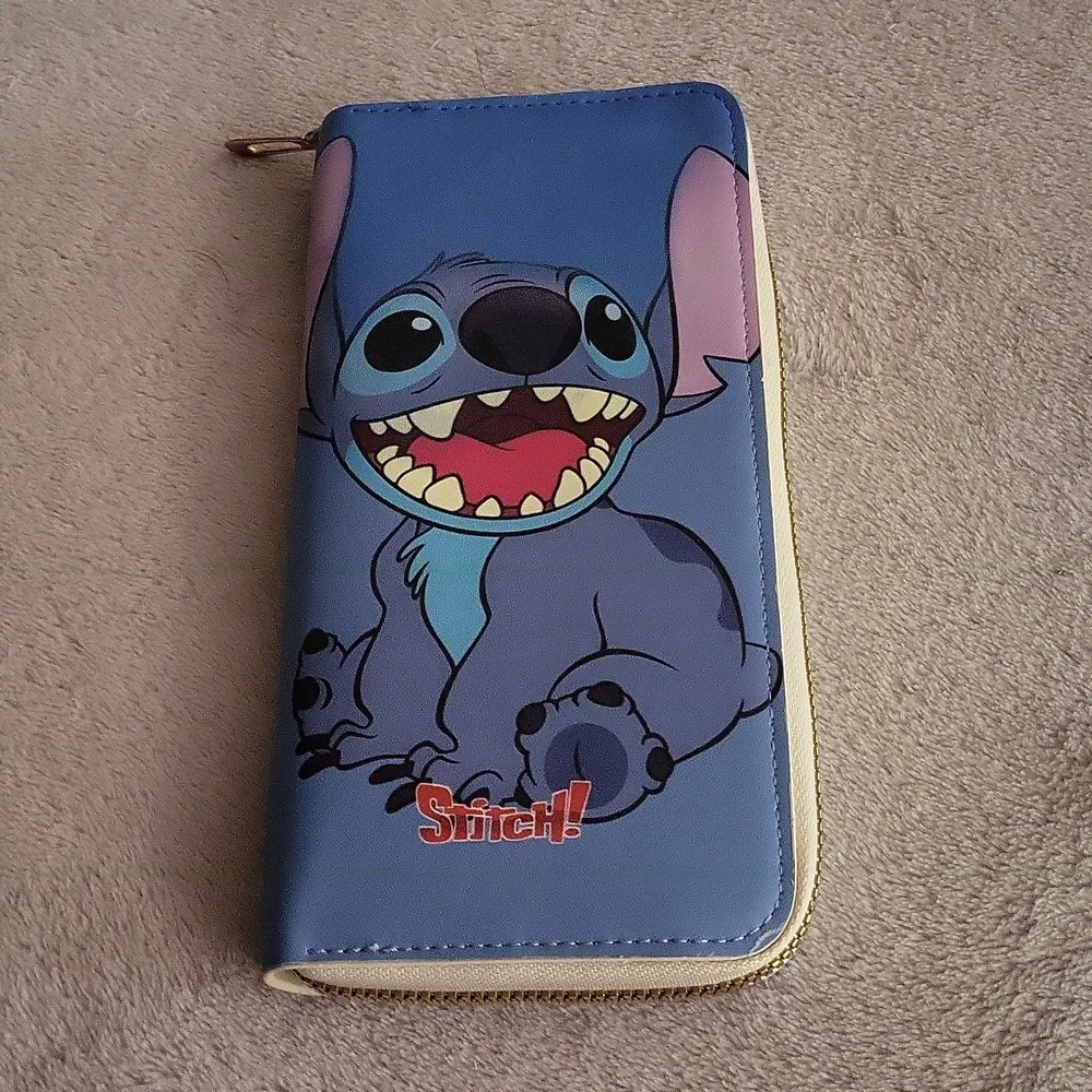 Stitch Wallet 💙